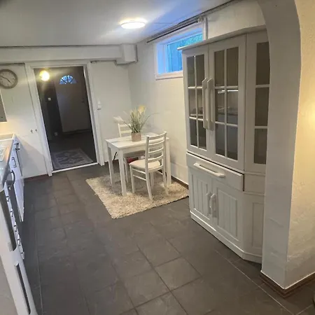 Scandpoint Cosy 2 Large Flat In Frogner With Parking 18min To Airport